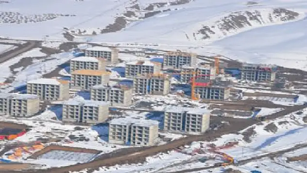 TOKİ'DE SOSYAL SORUN ENDİŞESİ